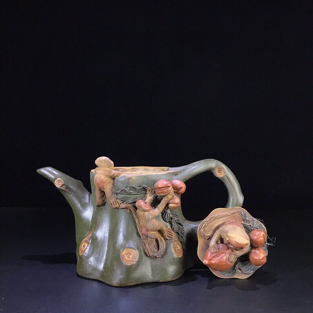 vintage chinese yixing purple clay teapot zisha ceremony carving Collectible art