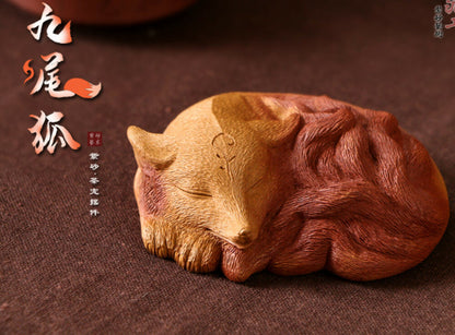 China Yixing purple sand tea pet fox decoration section Clay nine-tailed fox -