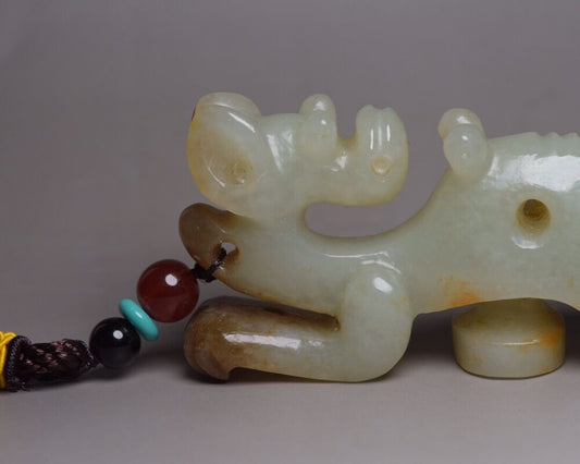 Chinese Antique Hetian Jade Hand Carved Exquisite Statue Figurine Art Work Rare