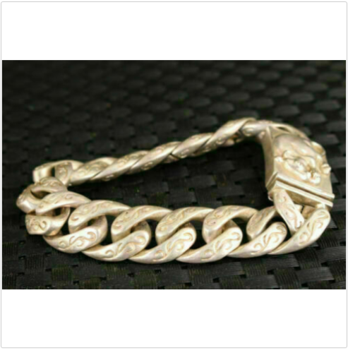 Rare Chinese old tibet silver handmade mouse Statue bracelet jewel gift