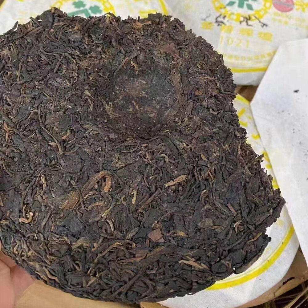 357g Yunnan Aged Pu'er Tea Cake 2007 1021 Old Pu-erh Raw Tea Authentic Puerh Tea