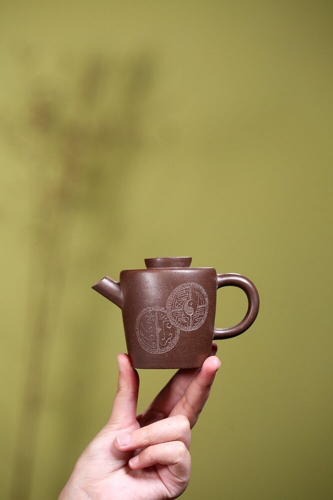 160cc Handmade Purple Clay Tea Pot in Yixing, China JuLun Hu Gongfu Tea Pot-