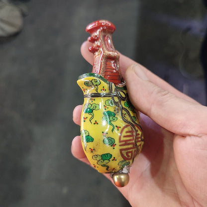 Chinese Porcelain Snuff Bottle Ceramics Chinese Lute Pipa Statue Painting Women