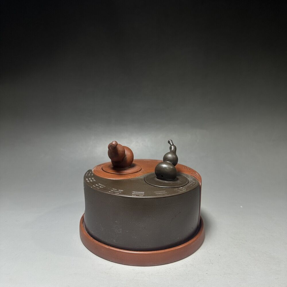vintage chinese yixing purple clay teapot zisha ceremony carving Collectible art