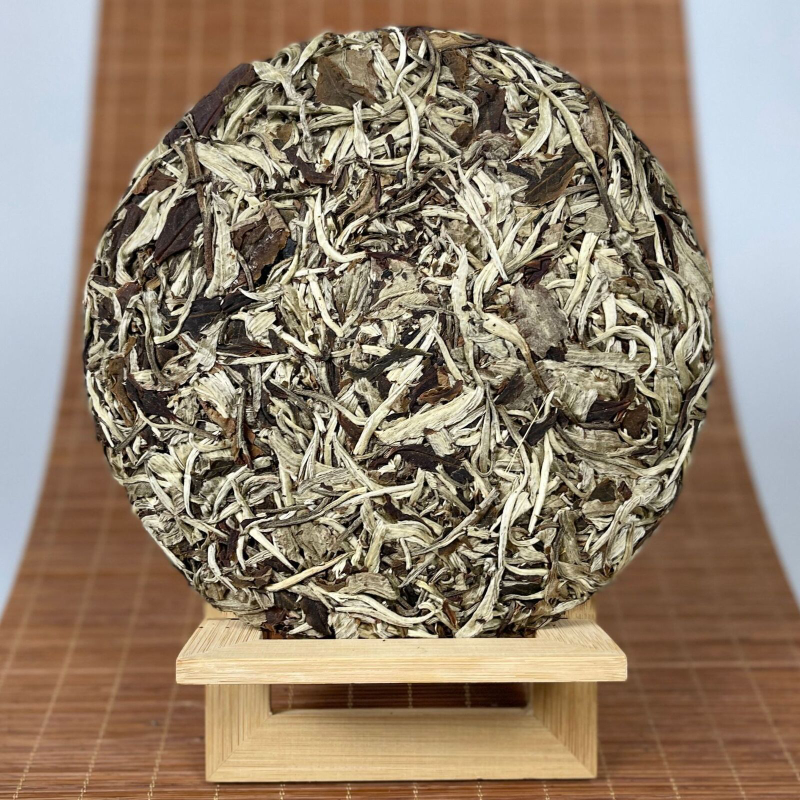 Yunnan Moonlight White Tea Cake White Peony 357g