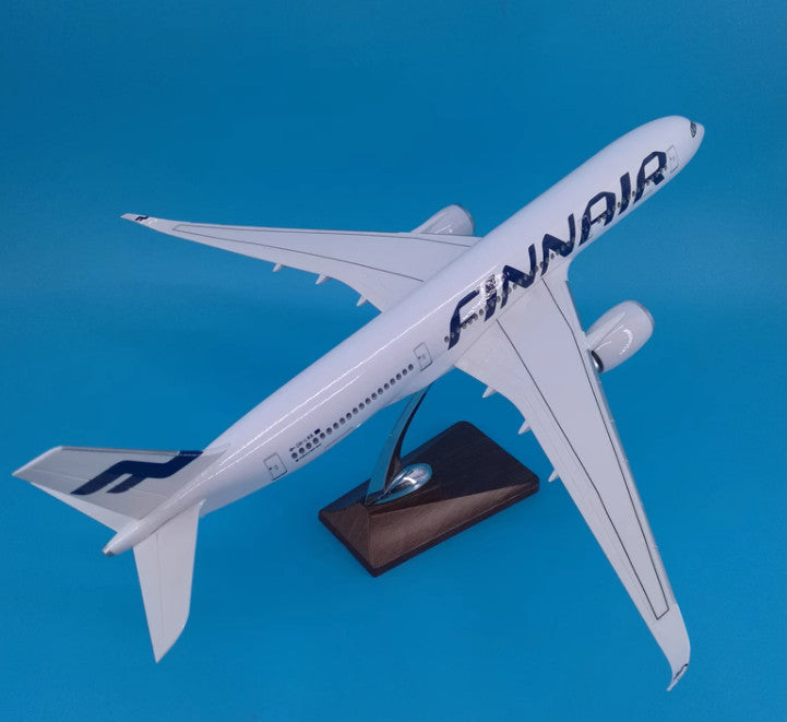 47CM FINNAIR AIRBUS A350 OH-LWA Passenger Airplane Resin Aircraft Plane Model