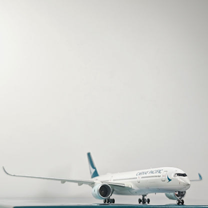 1:400 NG Model CATHAY PACIFIC AIRBUS A350-900 Airplane Diecast Aircraft Model