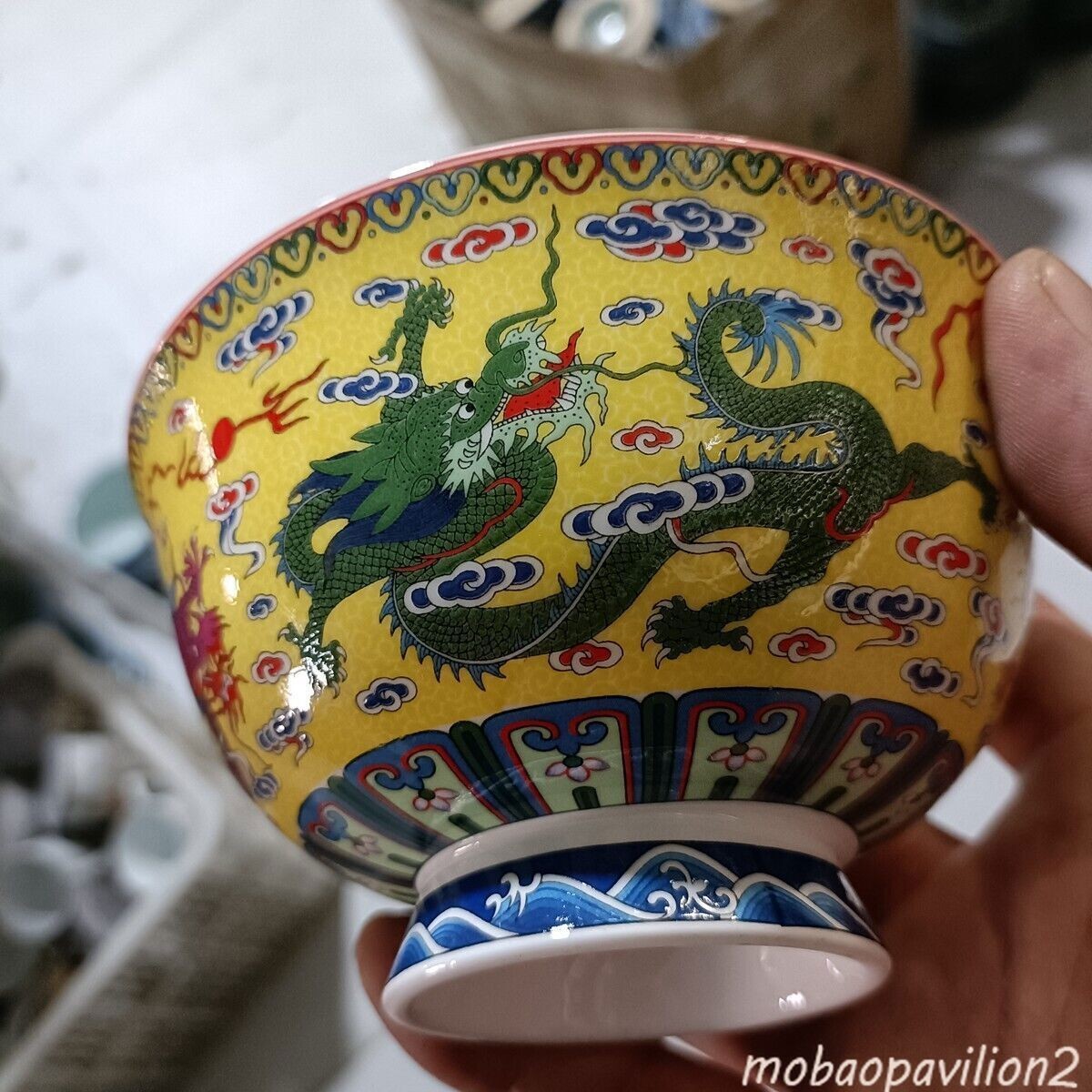 Chinese Qianlong Famille Rose Porcelain Bowls Five Dragon Patterned