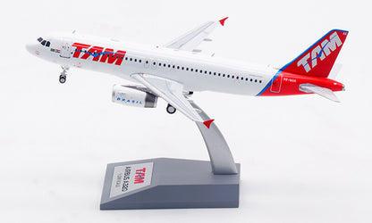 1:200 InFlight TAM AIRBUS A320 Passenger Airplane Diecast Aircraft Plane Model