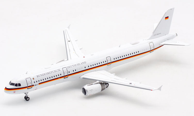 INFLIGHT BUNDESREPUBLIK DEUTSCHLAND German for AIRBUS A321 15+04 1/200 model