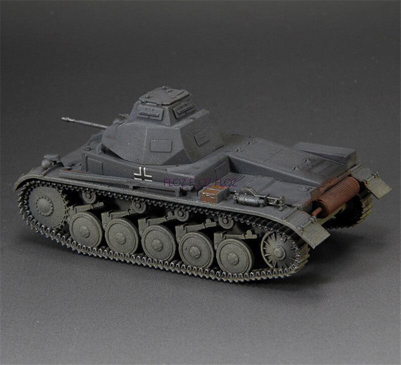 German Panzer II 1/72 tank model finished non diecast S-MODEL