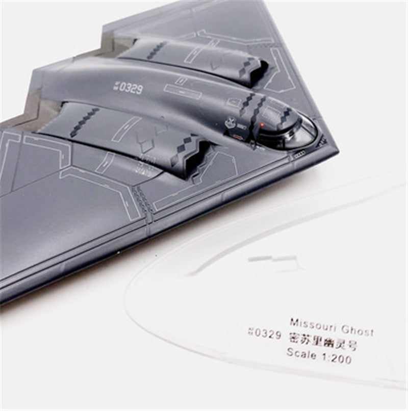 U.S.A B-2A Ghost bomber Missouri 1/200 diecast plane model aircraft