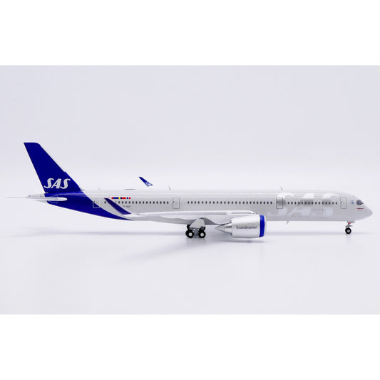 1:400 JC Wings SAS Airbus A350-900XWB SE-RSF Airplane Diecast Aircraft Model