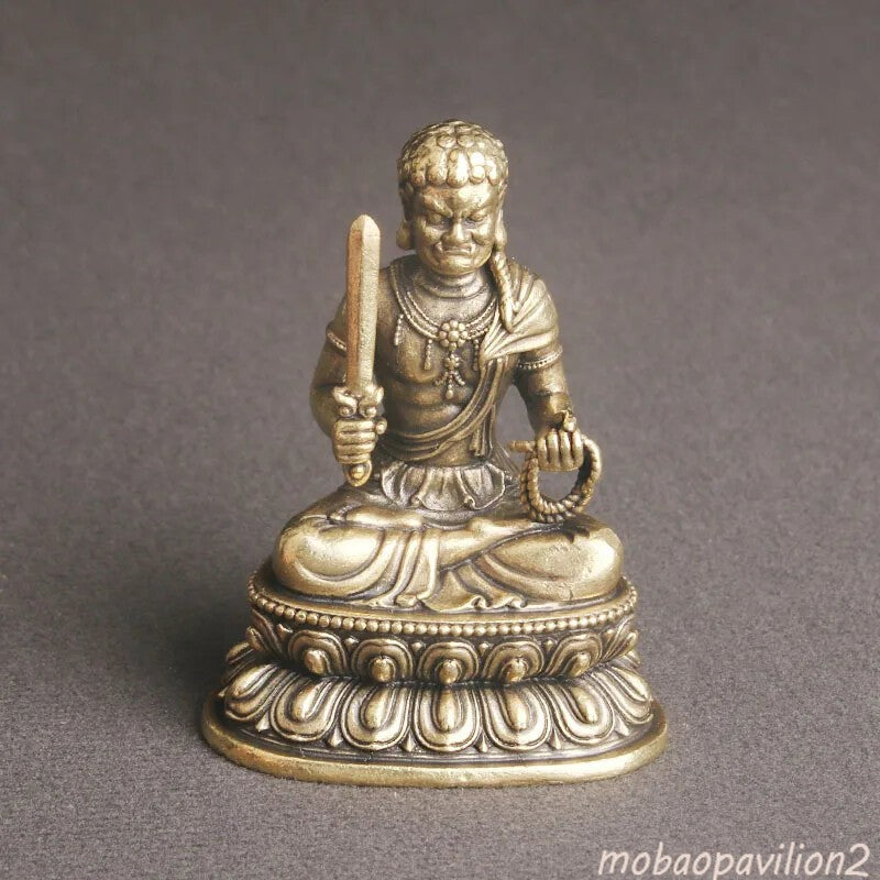 Retro Brass Fudo Mingwang Buddha Statue Religious Deity Statue Desktop Ornament