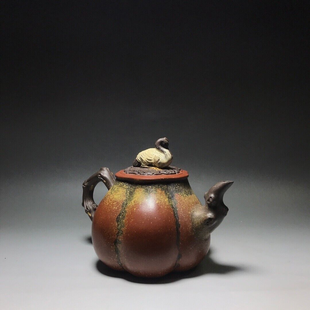 Chinese Yixing Zisha Clay Handmade Exquisite Teapot （松鹤延年 底款：汪寅仙）