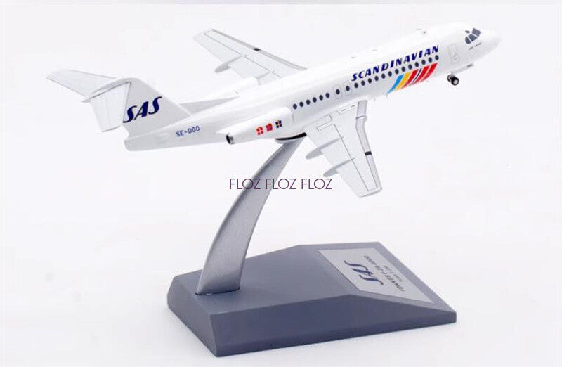 Inflight SCANDINAVIAN Airlines Fokker F-28-4000 SE-DGO 1:200 Aircraft Model