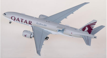 1:400 Geminijets Qatar Boeing 777-200LRF A7-BFT Passenger Airplane Diecast Model