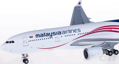 1:200 30CM JC WINGS Malaysia Airlines A330-200 Passenger Airplane Diecast Model