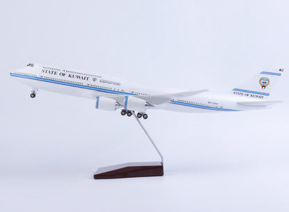 47CM 1:160 STATE OF KUWAIT BOEING 747-8 Airplane Landing Gears Resin Model