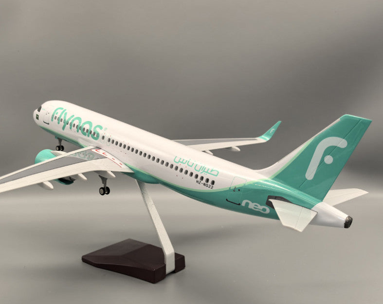 1:80 47CM Flynas AIRBUS A320neo Airplane Landing Gear Resin Aircraft Model