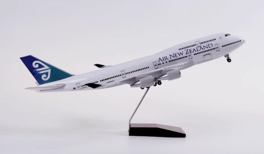 1:150 47CM AIR NEW ZEALAND BOEING 747-400 Airplane Landing Gear Resin Model