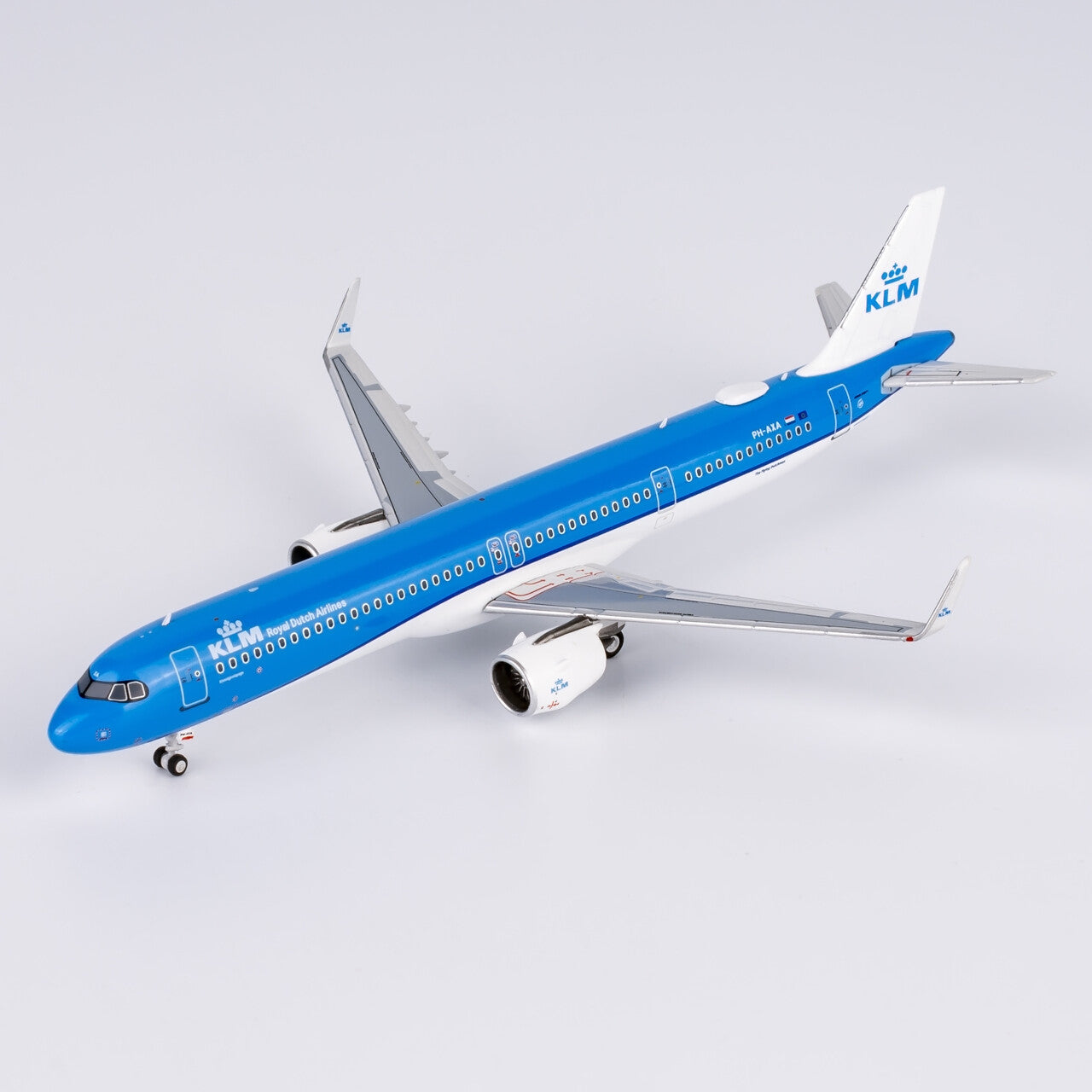 1:400 NG Models KLM Royal Dutch Airlines Airbus A321neo Diecast Aircraft Model