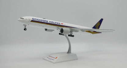 1:200 JC Wings Singapore Airlines BOEING B777-300ER Plane Diecast Aircraft Model