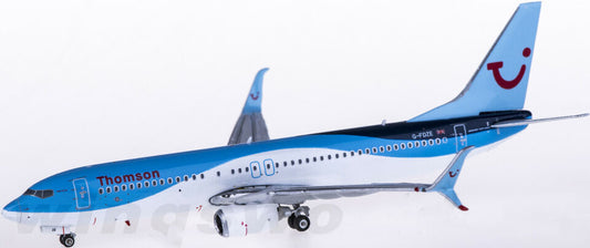 1:400 Phoenix Thomson BOEING 737-800 Passenger Airplane Diecast Aircraft Model
