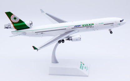 1:200 JC Wings EVA AIR MD-11 Passenger Airplane Diecast Aircraft Model