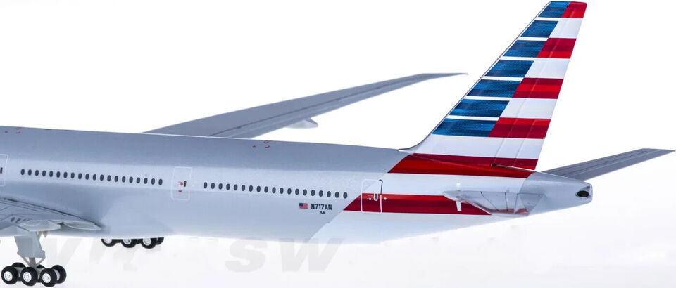 1:200 37CM Herpa American BOEING 777-300ER Passenger Airplane ABS Plastic Model