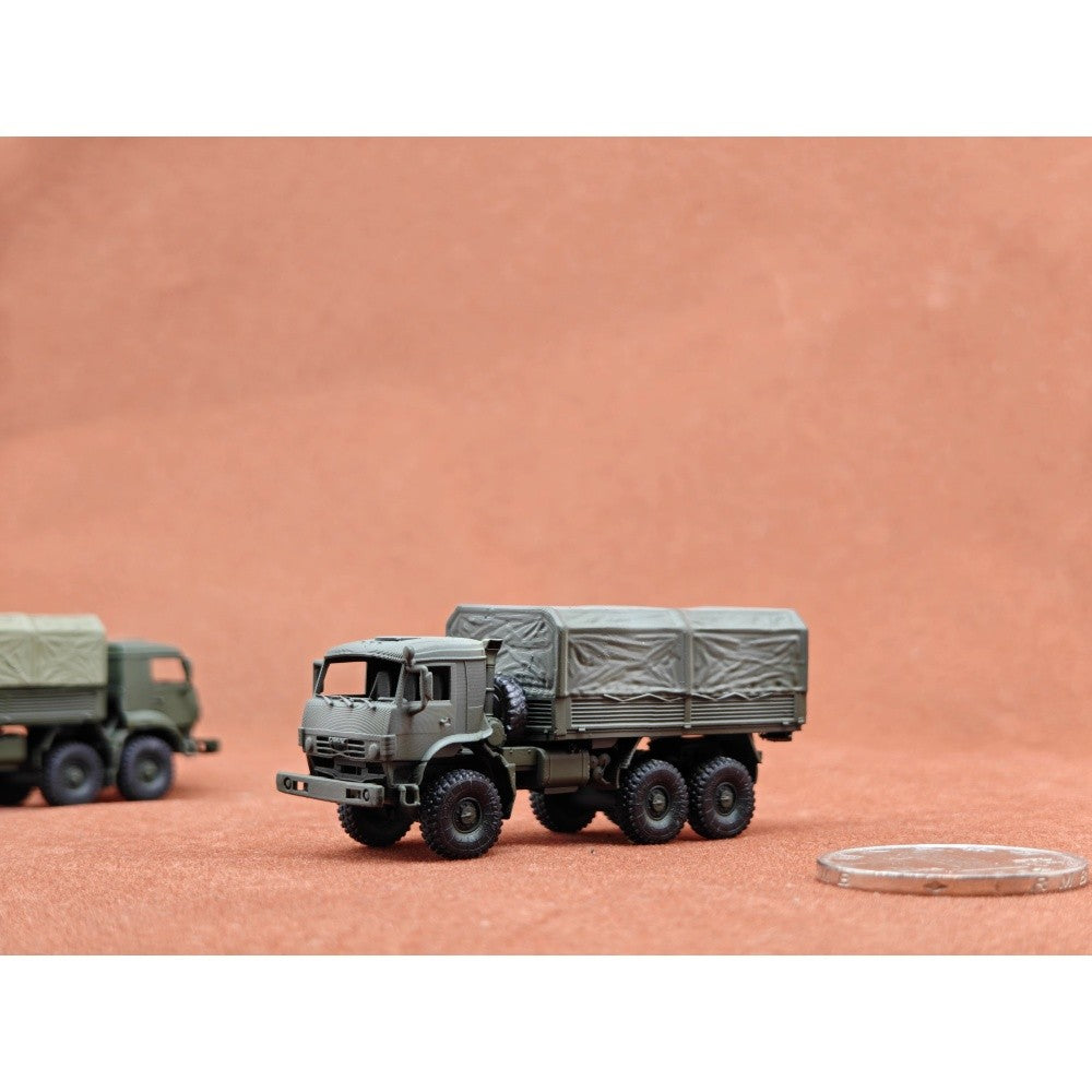 1/144 Russian Ural Kamaz Logistics Fuel Tanker Command Vehicle Finished Model