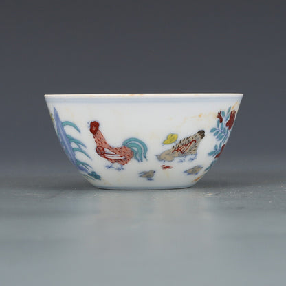 3.1" Chinese Ming Doucai Contrasting Colors Porcelain Animal Cock Rooster Cup