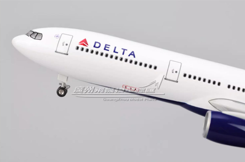 1:135 47CM DELTA AIRBUS A330 Passenger Plane Landing Gear Resin Aircraft Model