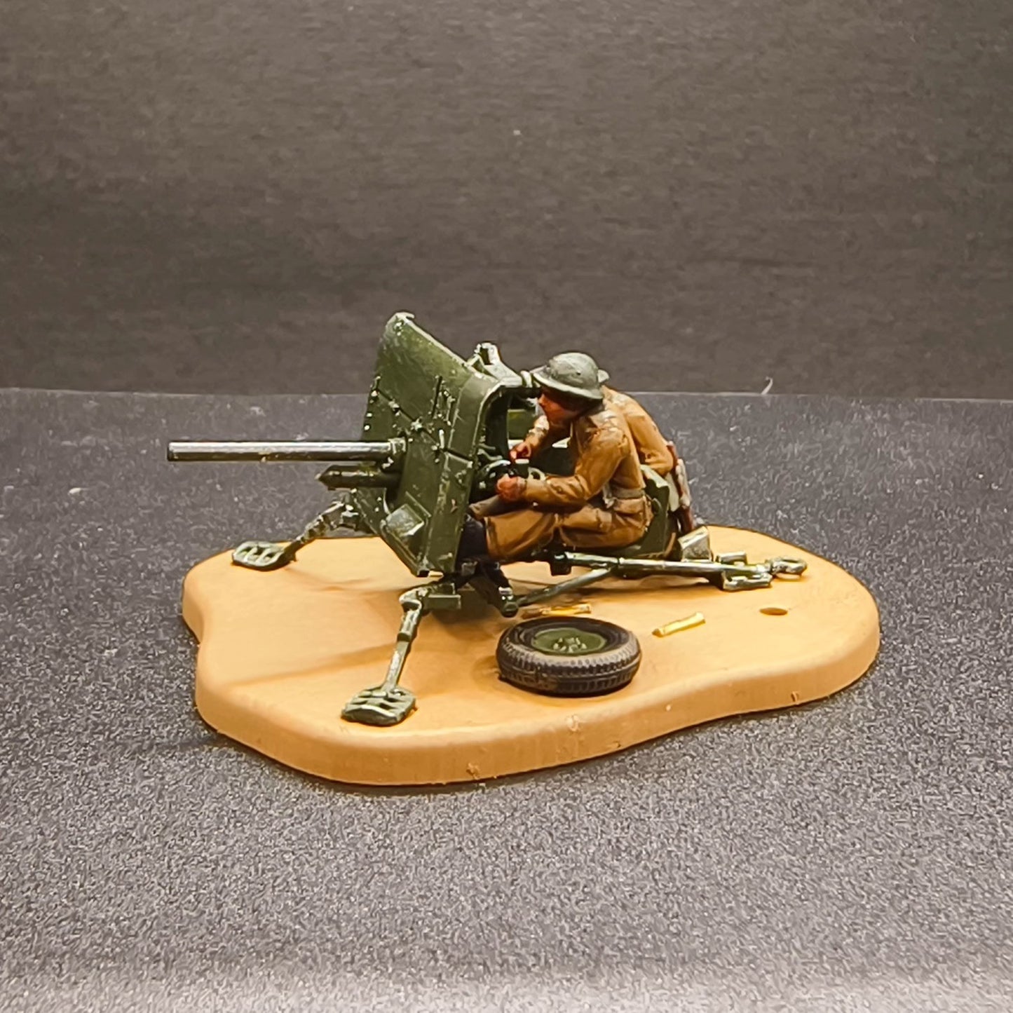 1/72 British Anti-tank Gun 2 Pounder Field Gun With Soldier 4 Finished Model
