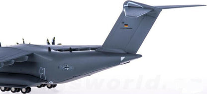 1:200 Herpa Luftwaffe Airbus A400M Atlas Military Aircraft Diecast Plane Model