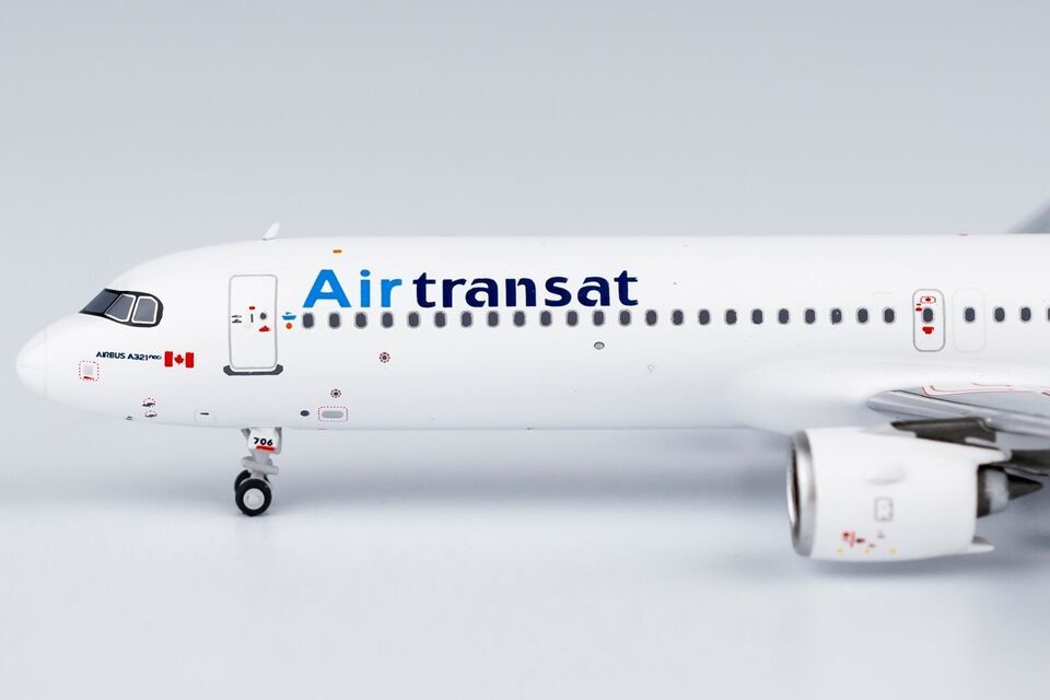 1:400 NG Model Air Transat AIRBUS A321neo Passenger Airplane Diecast Plane Model