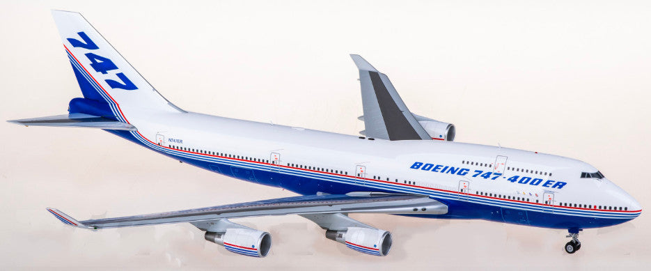 1:200 SQ Wings Boeing B747-400 N747ER Passenger Airplane Diecast Plane Model