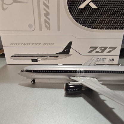 1:400 JC Wings SpaceX B737-800 N154TS Passenger Plane Diecast Aircraft Model