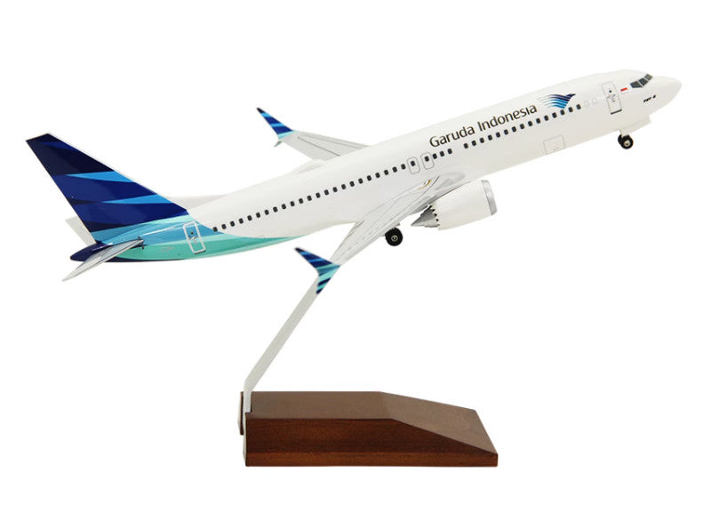 1:200 31CM RISESOON Garuda Indonesia BOEING 737 MAX 8 Airplane ABS Plastic Model