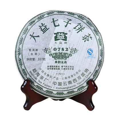 2007 MengHai Dayi TAETEA 0782 Yunnan Chi Tse Beeng Cha Round Raw Puer Tea 357g
