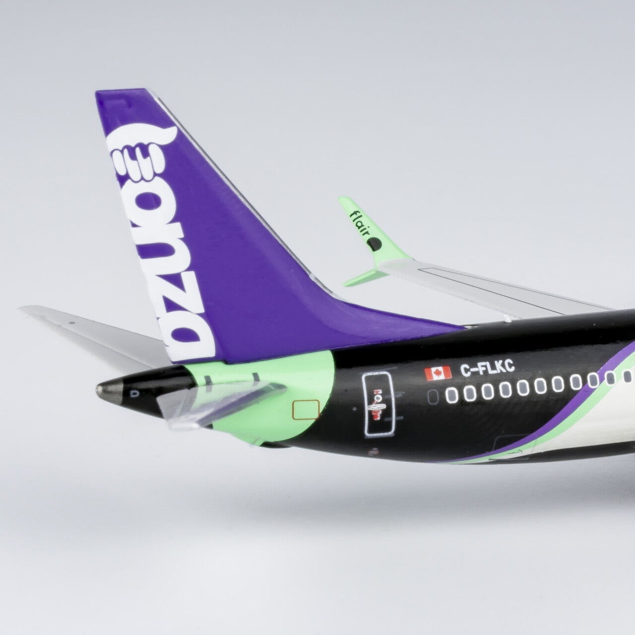 1:400 NG Model Flair Airlines BOEING 737 MAX 8 Airplane Diecast Aircraft Model
