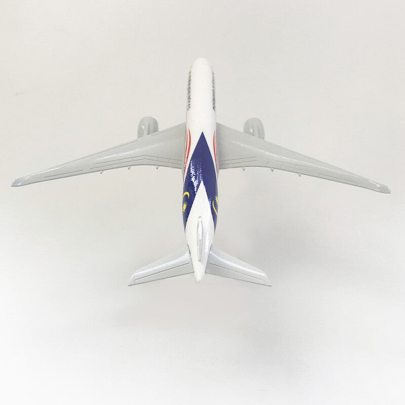 16cm 1:400 A350 Malaysia Airlines Airplane Model Alloy Civil Airliner Ornaments