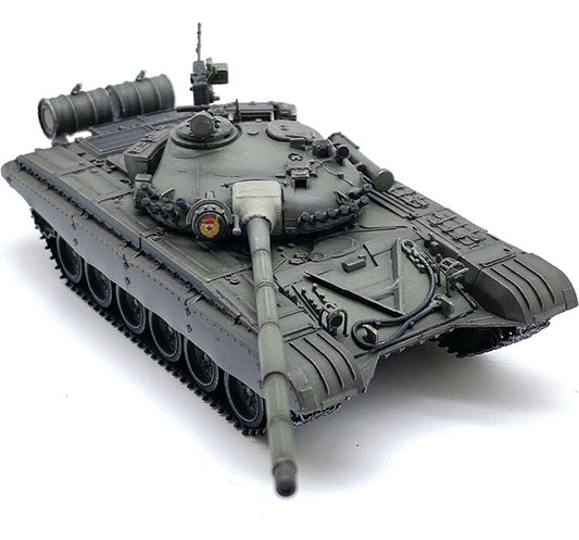 ARTISAN 1/72 Russian T72 T-72A Main Battle Tank Model Guards Painting