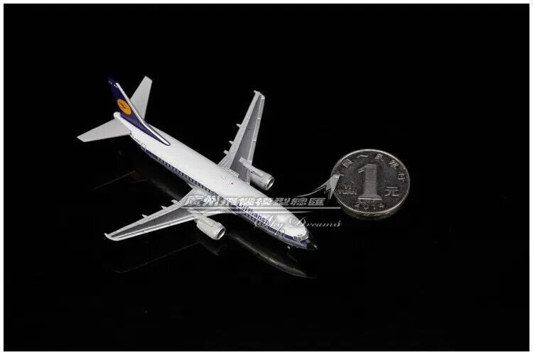 1:400 JC Wings Lufthansa BOEING 737-300 Passenger Plane Diecast Aircraft Model