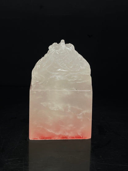 Chinese Natural Shoushan Stone Hand-carved Exquisite Auspicious Beast Seal 31331