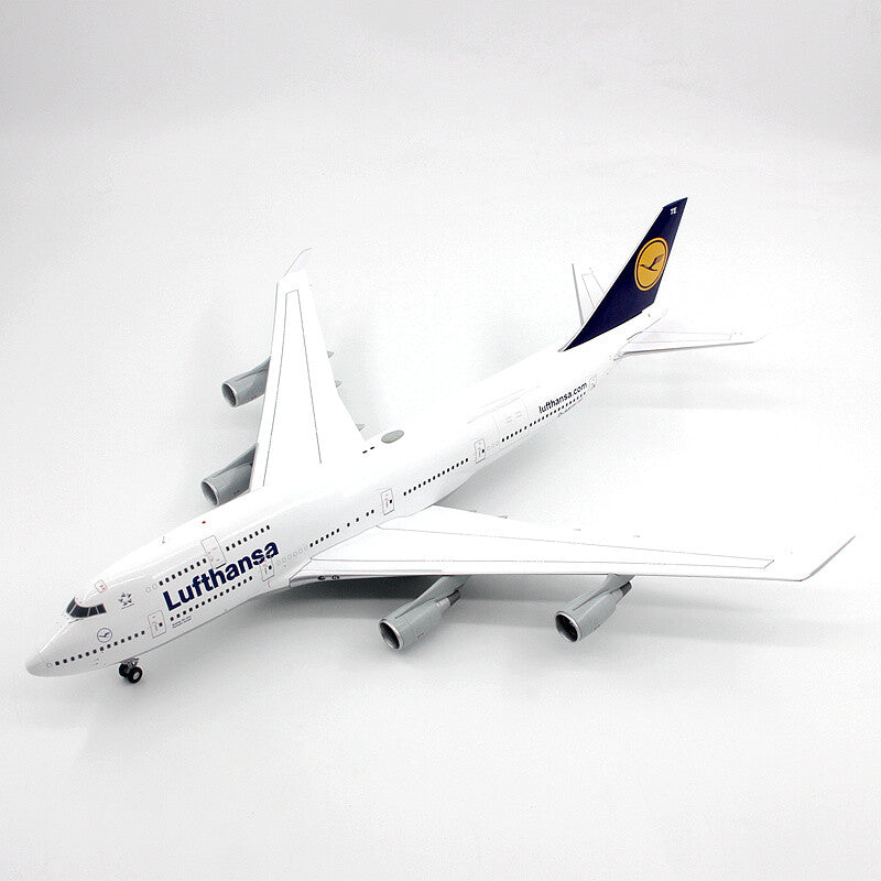 JC Wings LUFTHANSA FOR BOEING 747-400 D-ABTE 1:200 DIECAST plane Pre-built Model