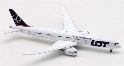 JC Wings Polish Airlines LOT For Boeing B787-9 SP-LSA Flaps Down 1/400 Model