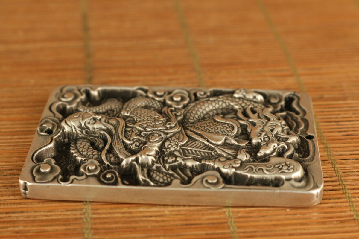 Old Chinese tibet silver handcarved guan gong dragon pendant