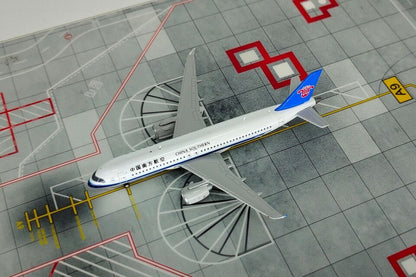 1:400 JC Wings CHINA SOUTHERN C919 Commercial Airplane Diecast Aircraft Model