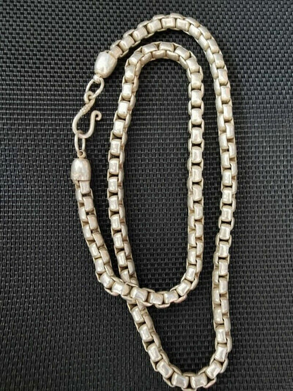 56cm Exquisite Old Chinese tibet silver handmade necklace